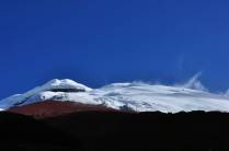 O vulcão Cotopaxi, o mais alto do mundo em atividade, no Equador